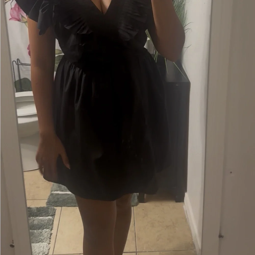 Entro Black Ruffled Ruched Mini Dress - Picture 6 of 6
